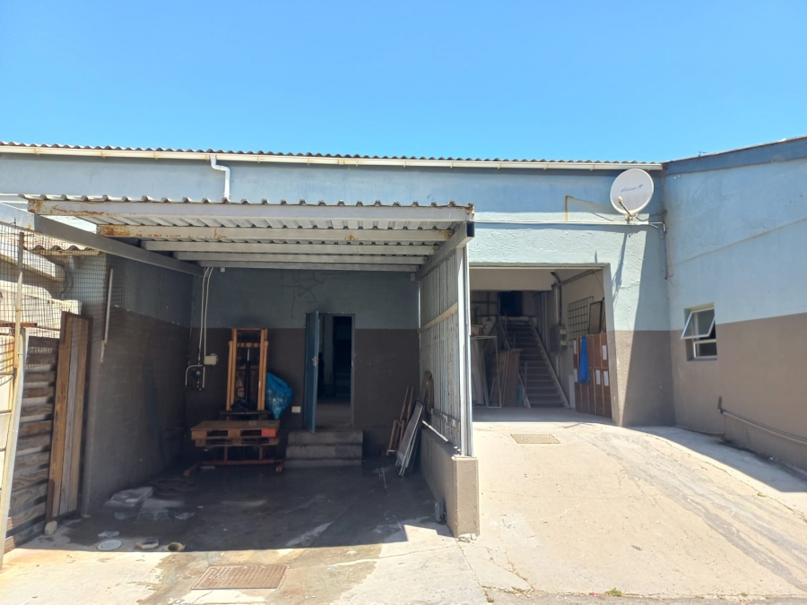To Let commercial Property for Rent in Paarden Eiland Western Cape